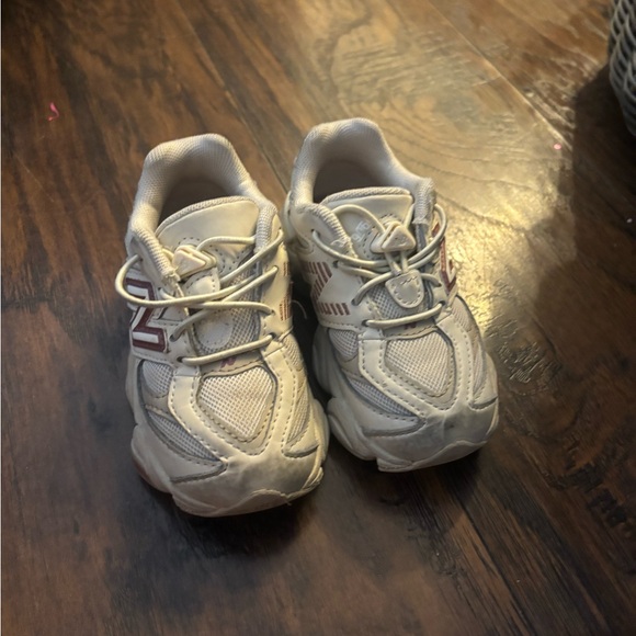 New Balance Other - New balance toddler slipon 9060